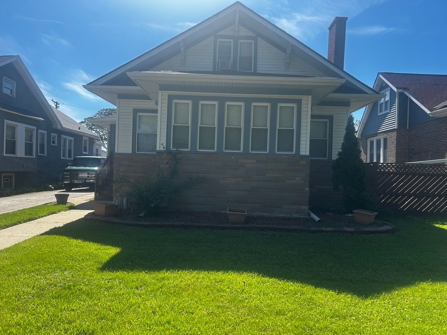 142 S 18th Avenue — Maywood, IL 60153