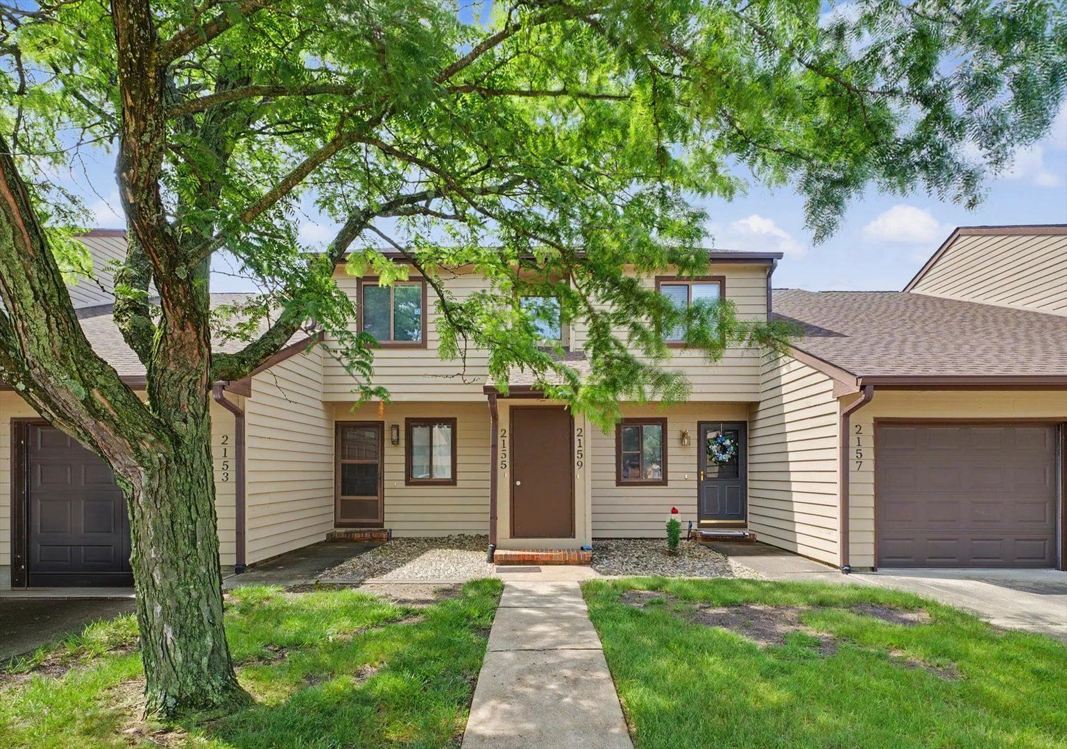 2155 Harbortown Circle #2155 — Champaign, IL 61821