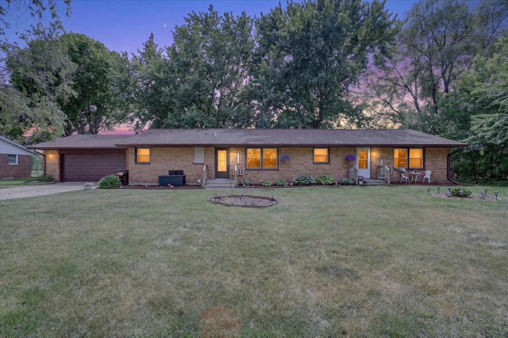 2140 Davis Drive — Belvidere, IL 61008