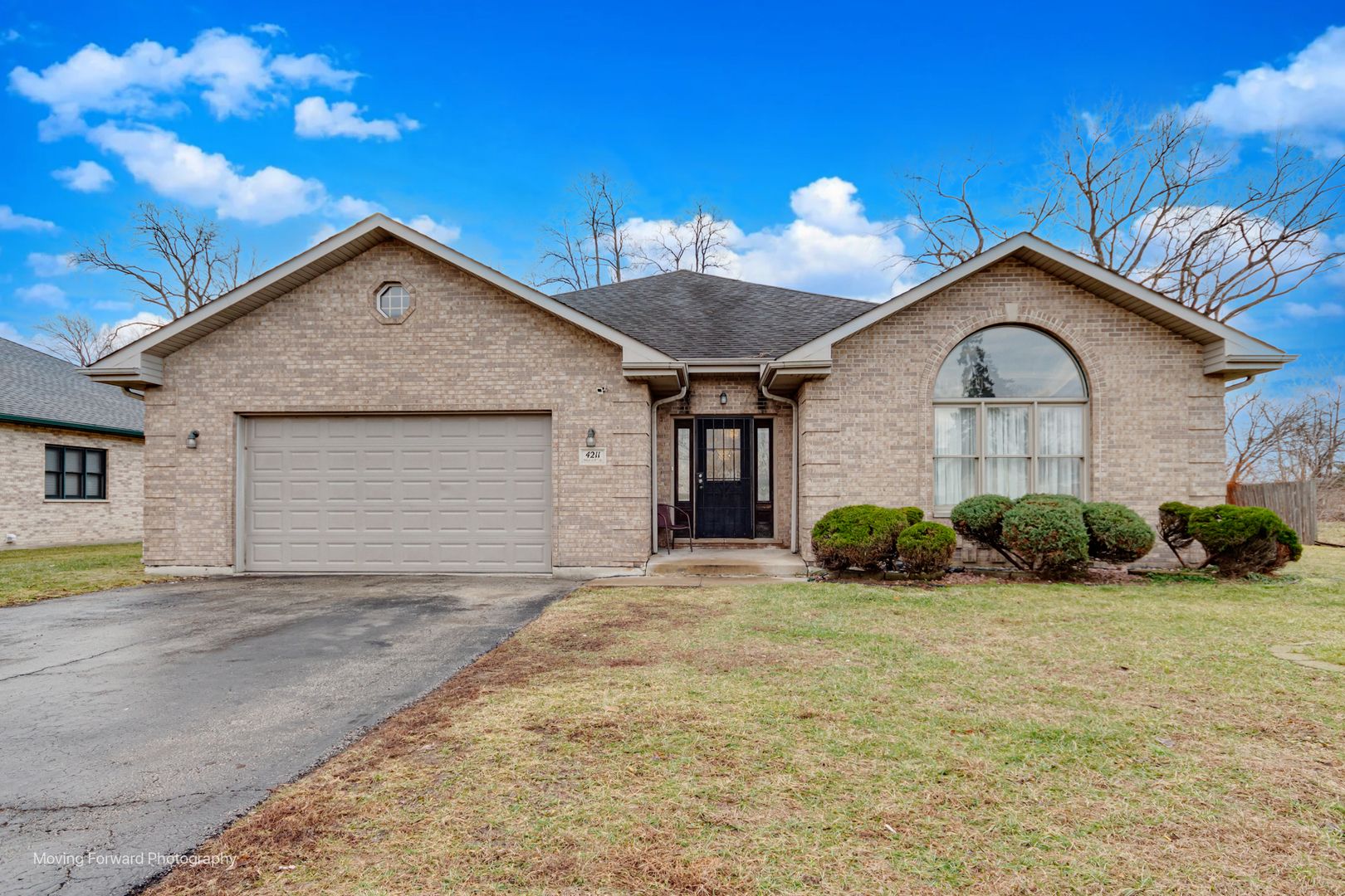 4211 W 135th Street — Crestwood, IL 60418