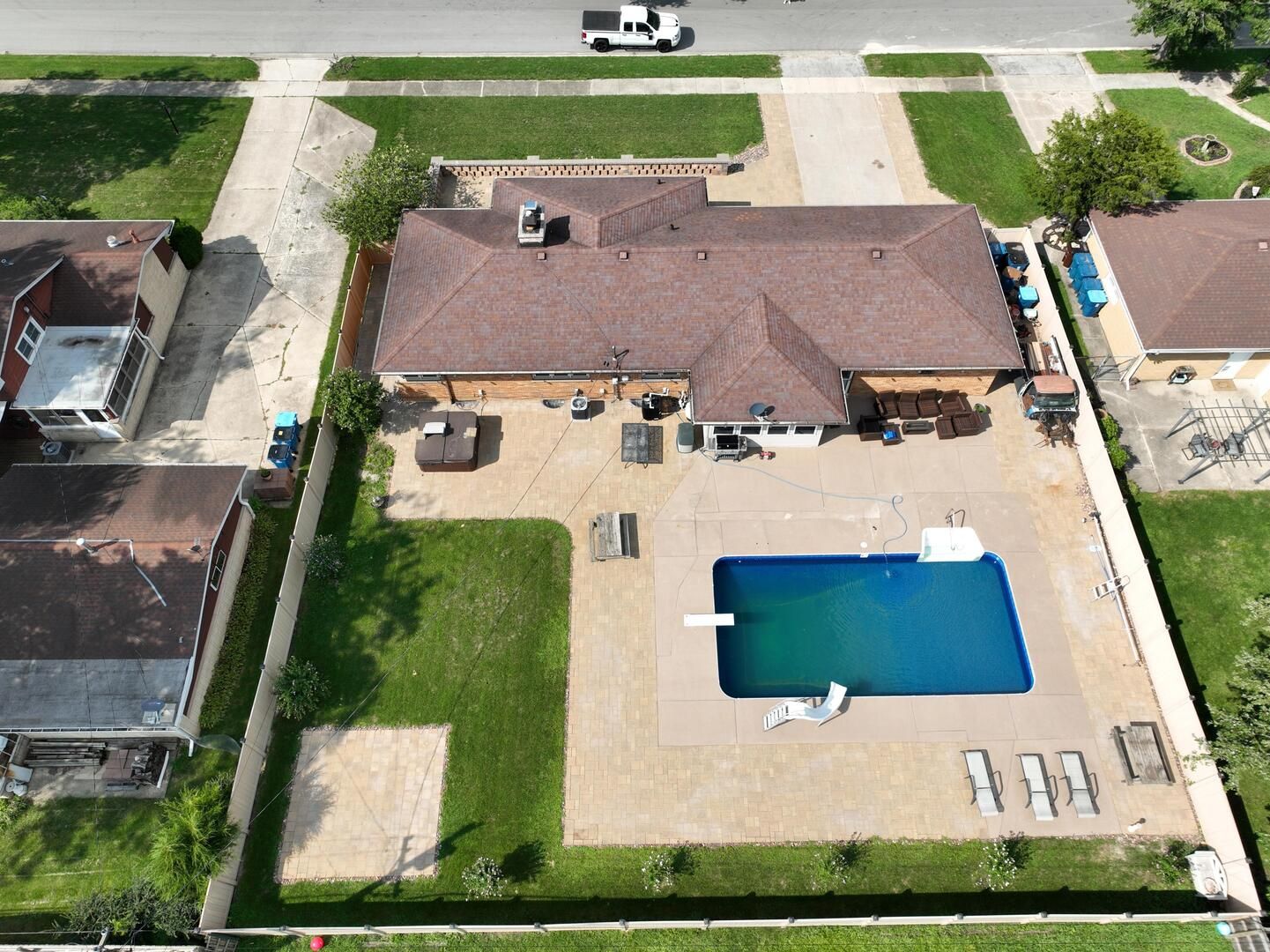 378 Oakwood Drive — Crete, IL 60417