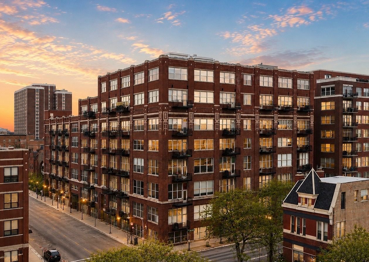 1500 W Monroe Street #123 — Chicago, IL 60607