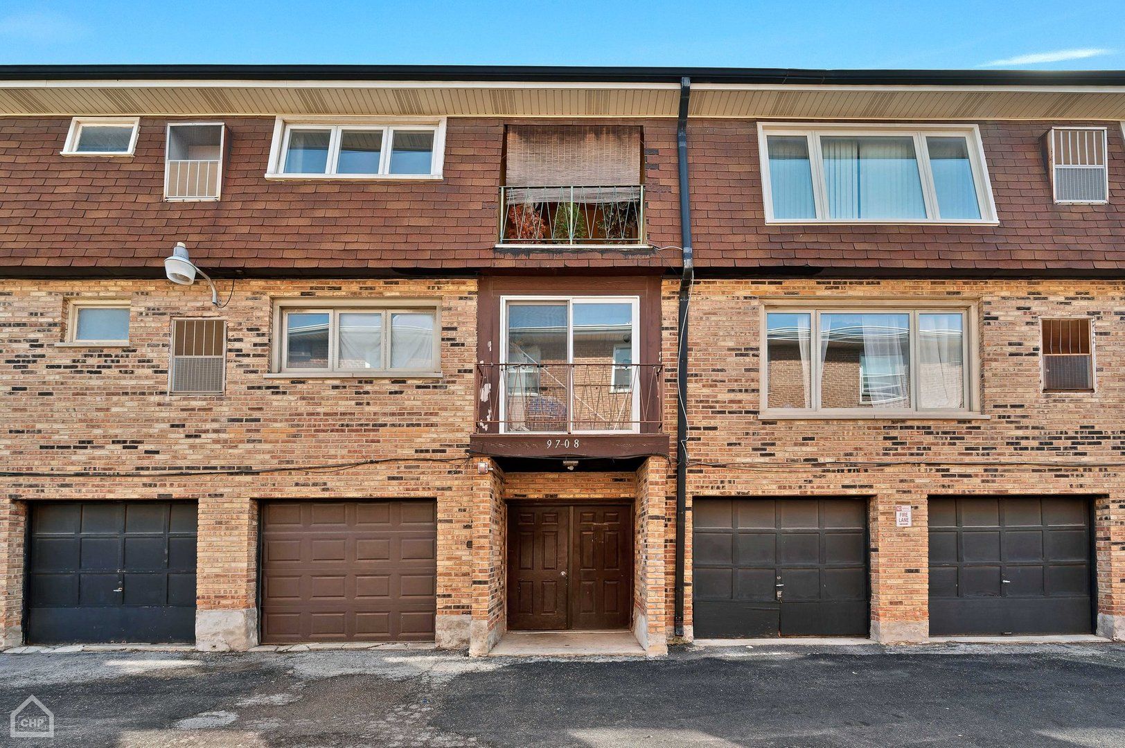 9708 Nottingham Avenue #1 — Chicago Ridge, IL 60415