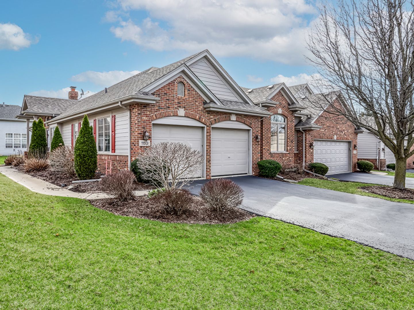 1153 Linden Circle — Beecher, IL 60401