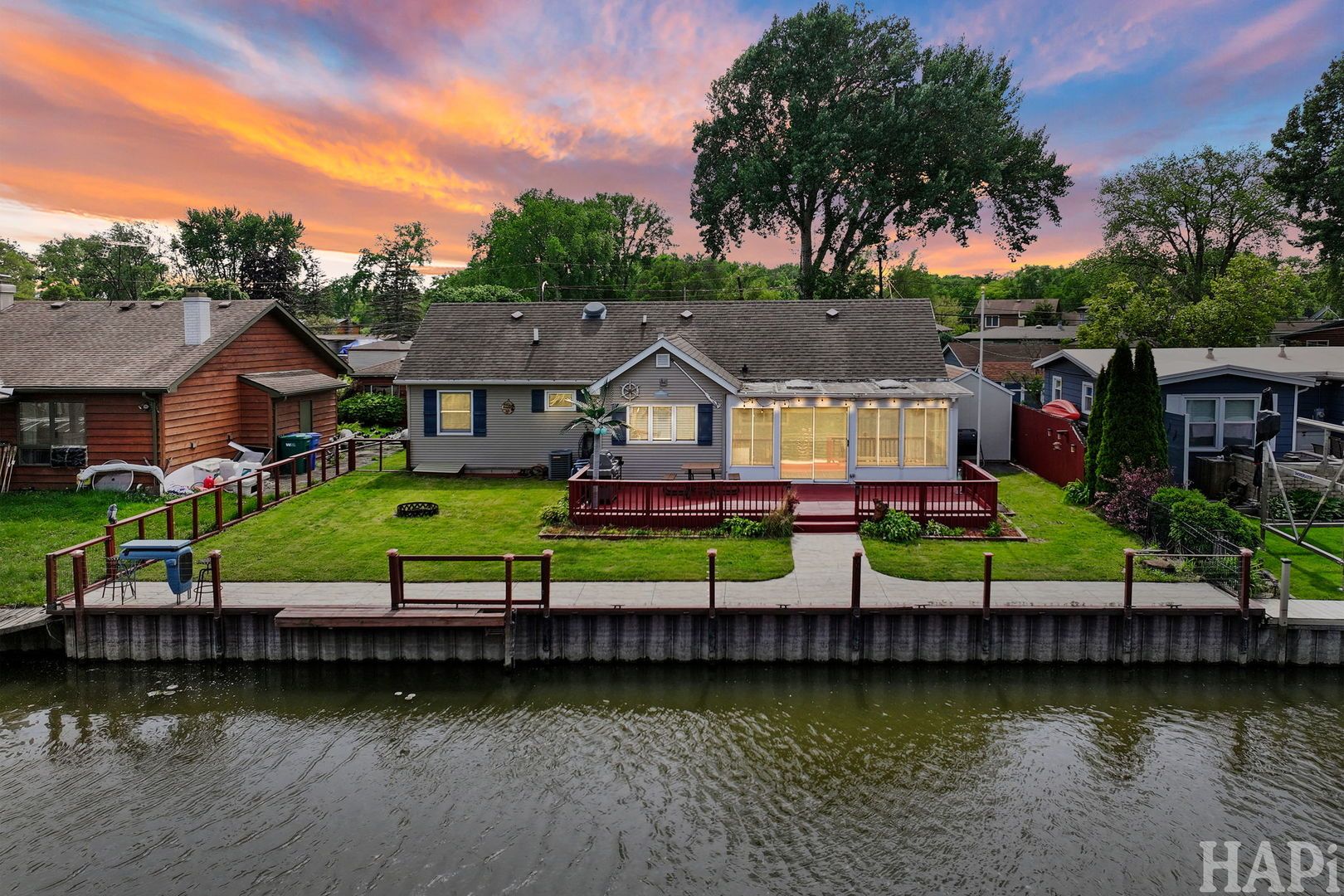 707 Kingston Boulevard — McHenry, IL 60050