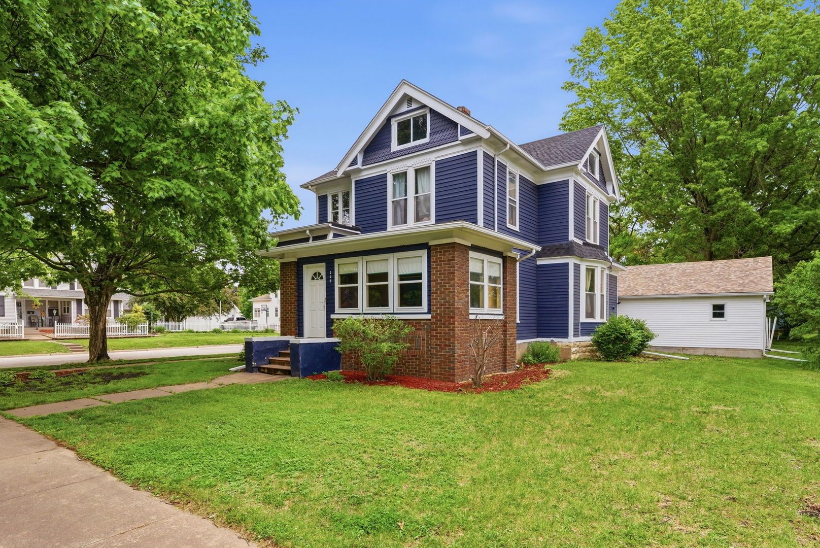 108 NE 5th Avenue — Aledo, IL 61231