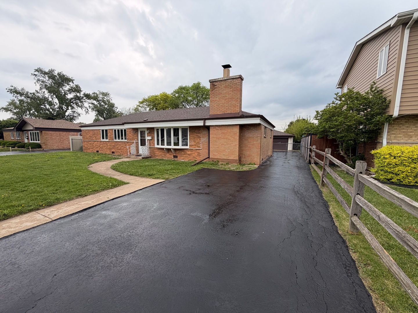 10809 Austin Avenue — Chicago Ridge, IL 60415