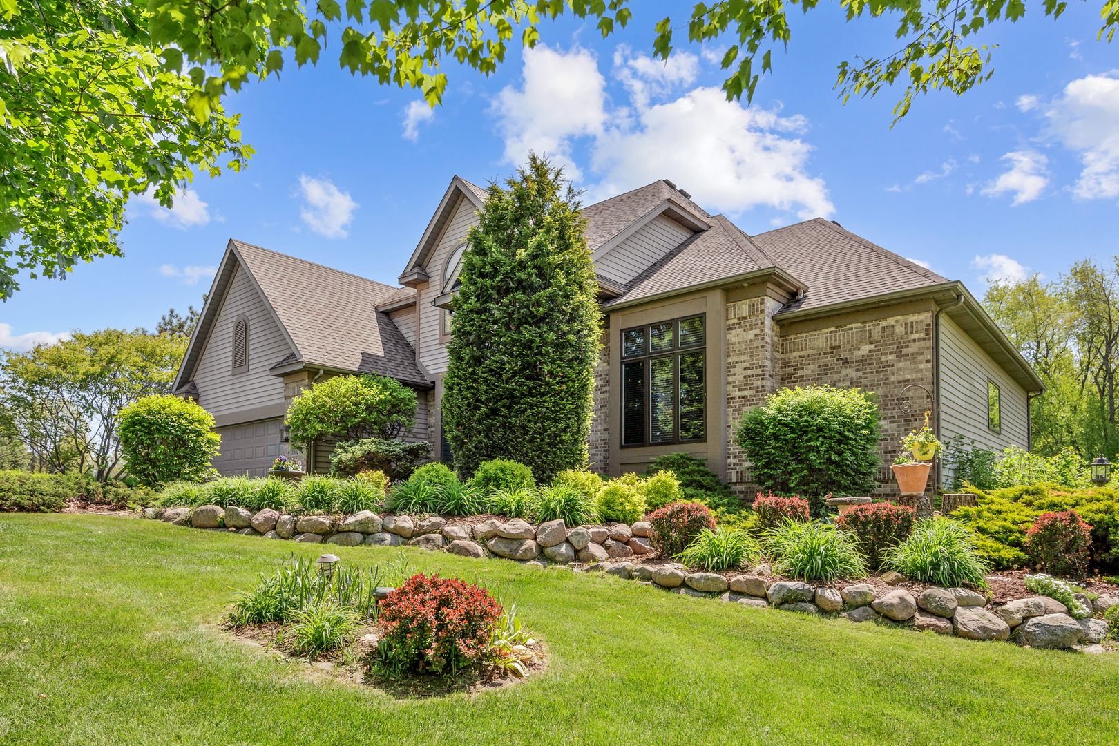 3302 Partridge Court — Spring Grove, IL 60081