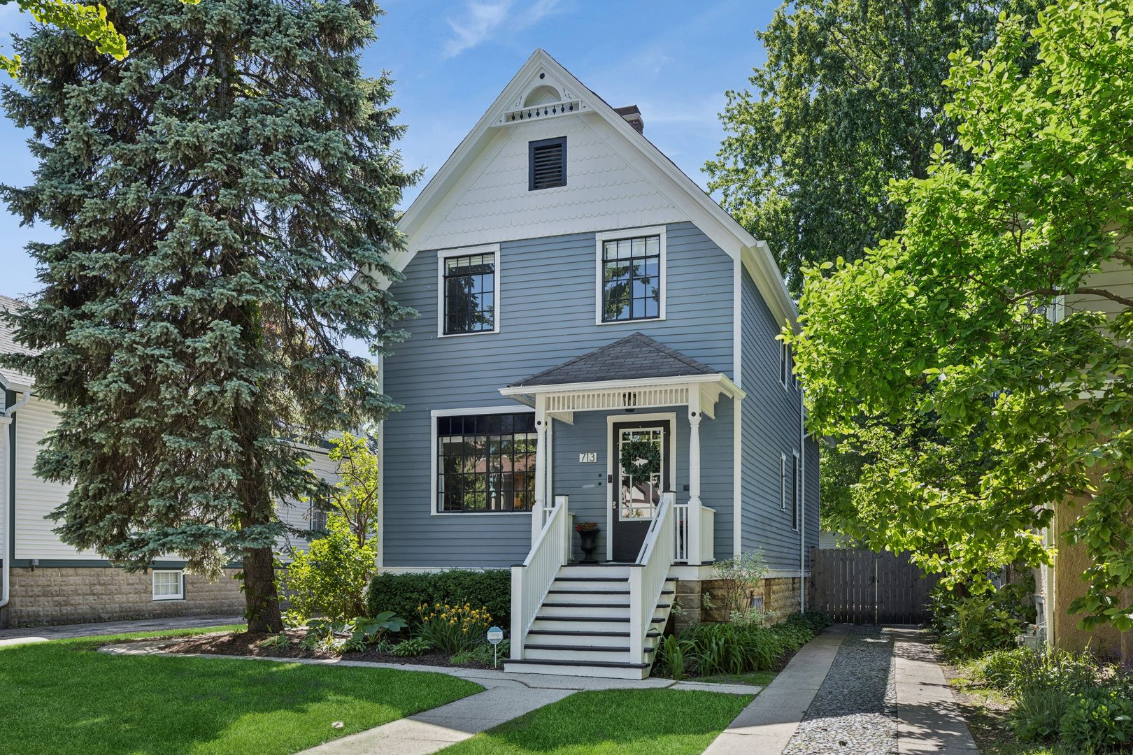 713 N Marion Street — Oak Park, IL 60302