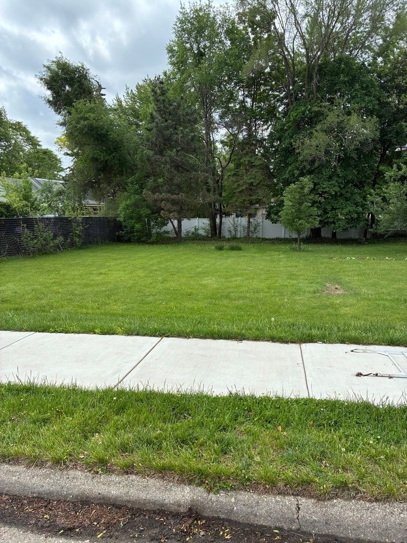 18XX W Pearl Avenue — Rockford, IL 61103