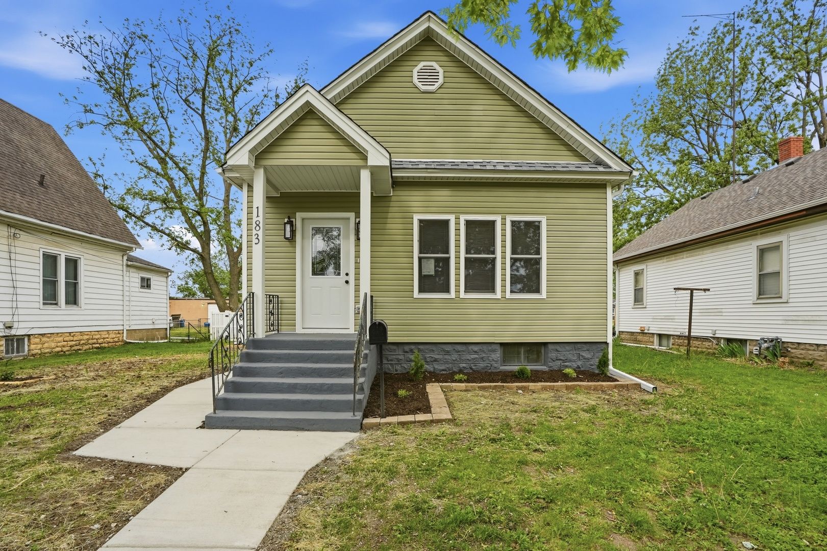 183 N Cleveland Avenue — Bradley, IL 60915