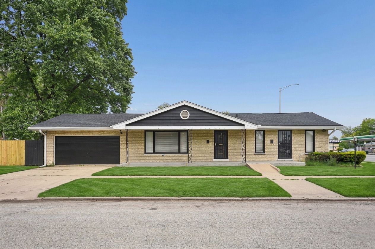 654 E Sibley Boulevard — Dolton, IL 60419