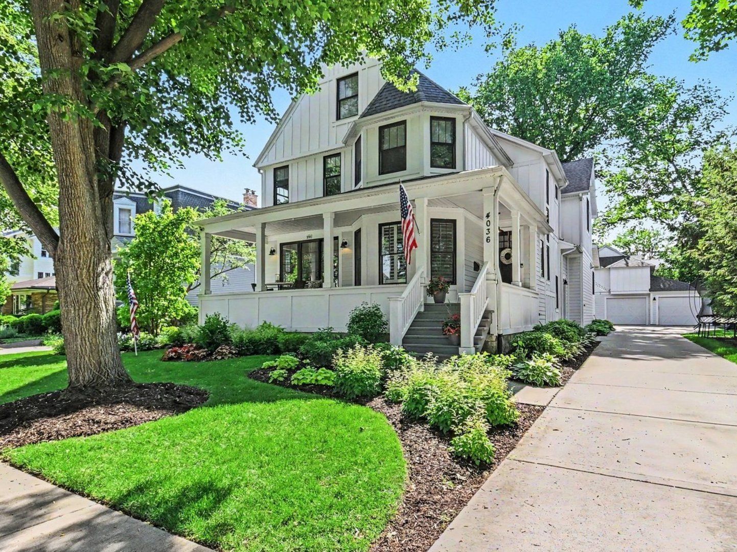 4036 Grand Avenue — Western Springs, IL 60558