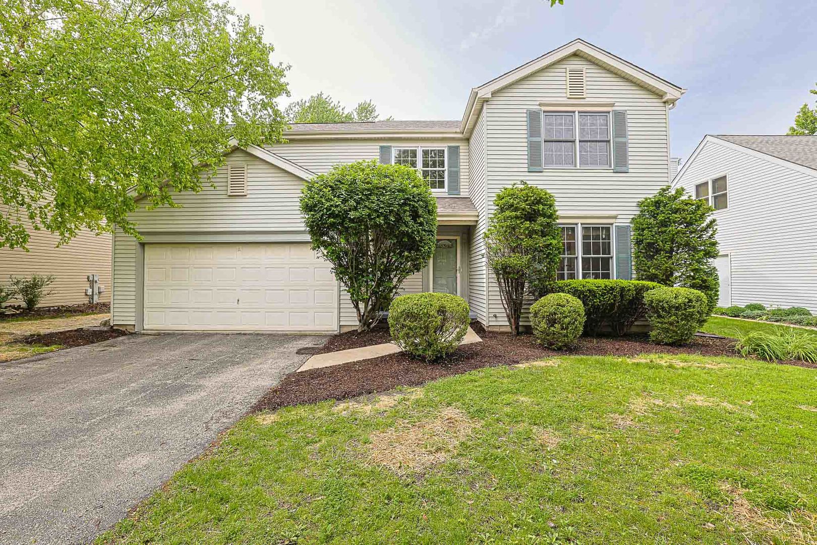 3191 Village Green Drive — Aurora, IL 60504