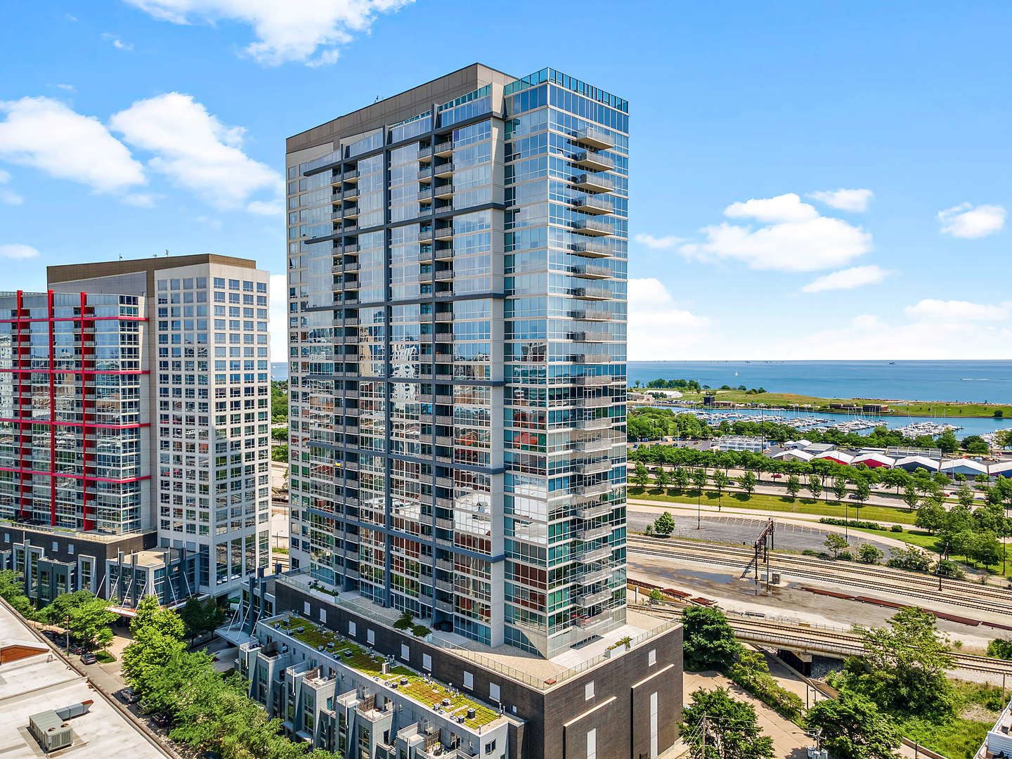 1901 S Calumet Avenue #1703 — Chicago, IL 60616