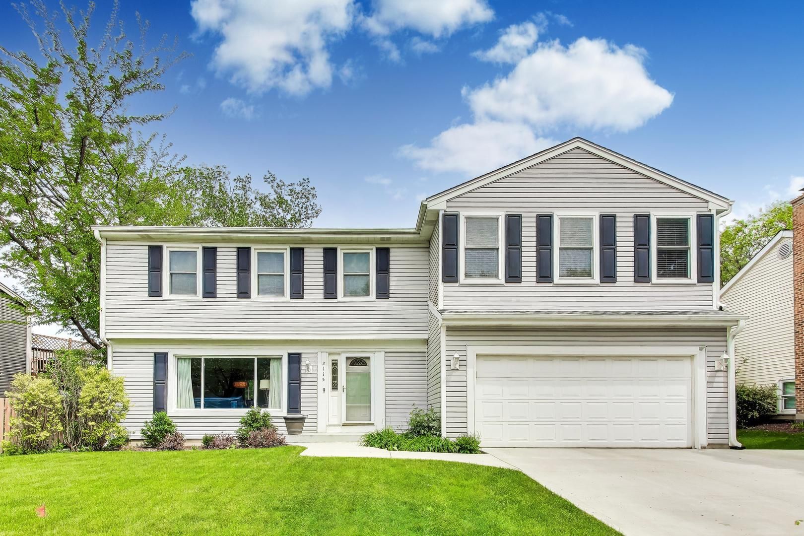 2115 Hitching Post Lane — Schaumburg, IL 60194