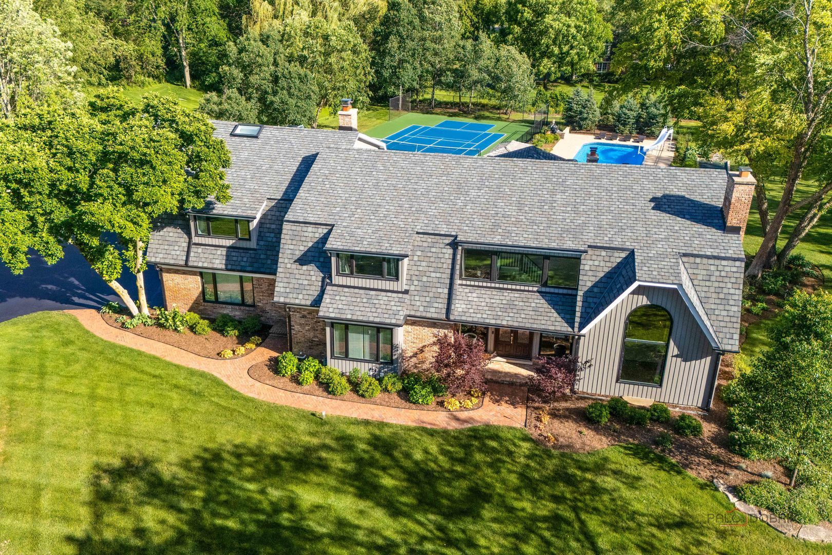 1685 Clover Drive — Inverness, IL 60067