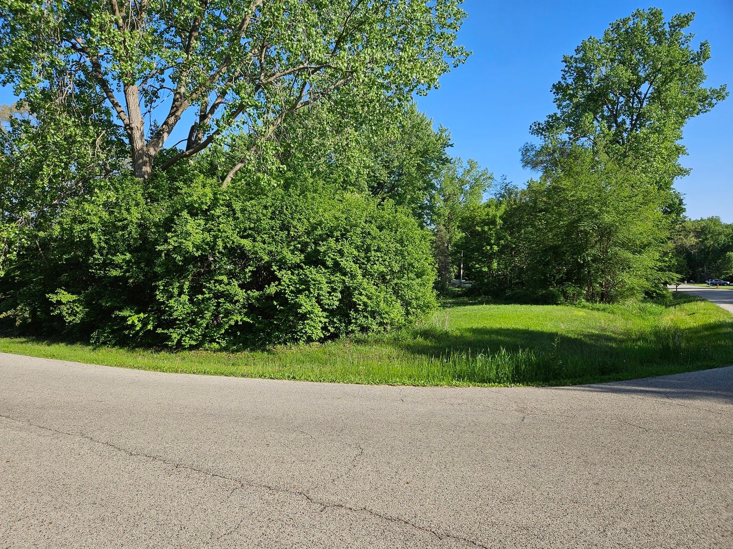 615 W Eastern Avenue — McHenry, IL 60051