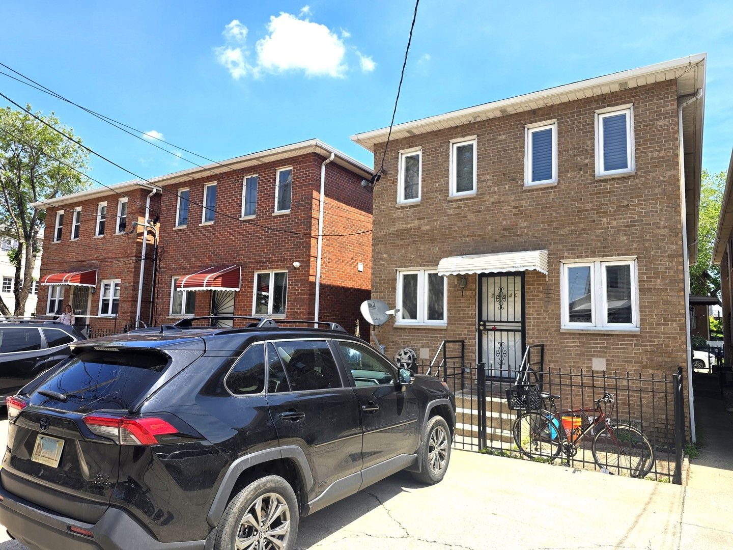 2604 S Emerald Avenue #C — Chicago, IL 60616