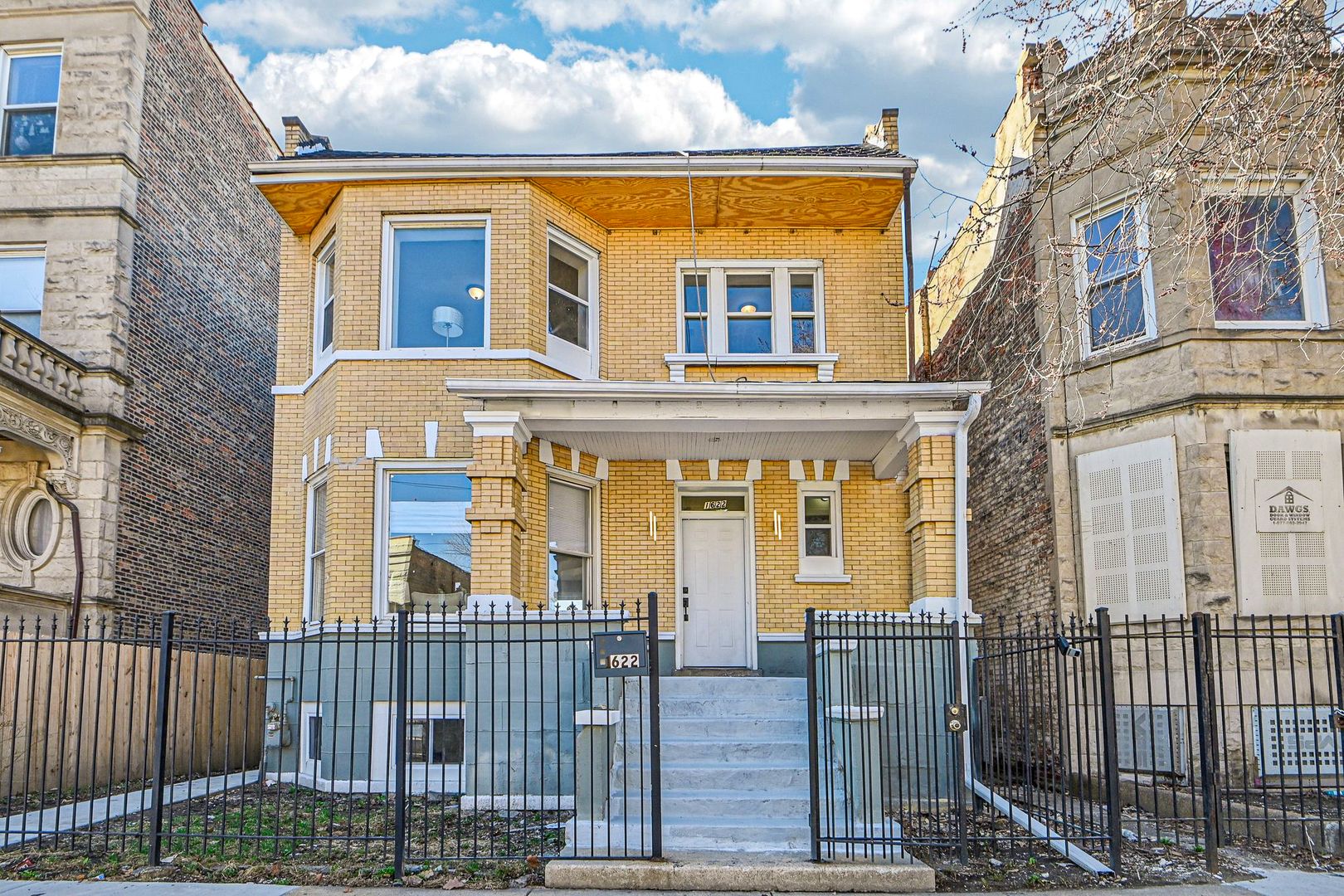 1622 S Central Park Avenue — Chicago, IL 60623