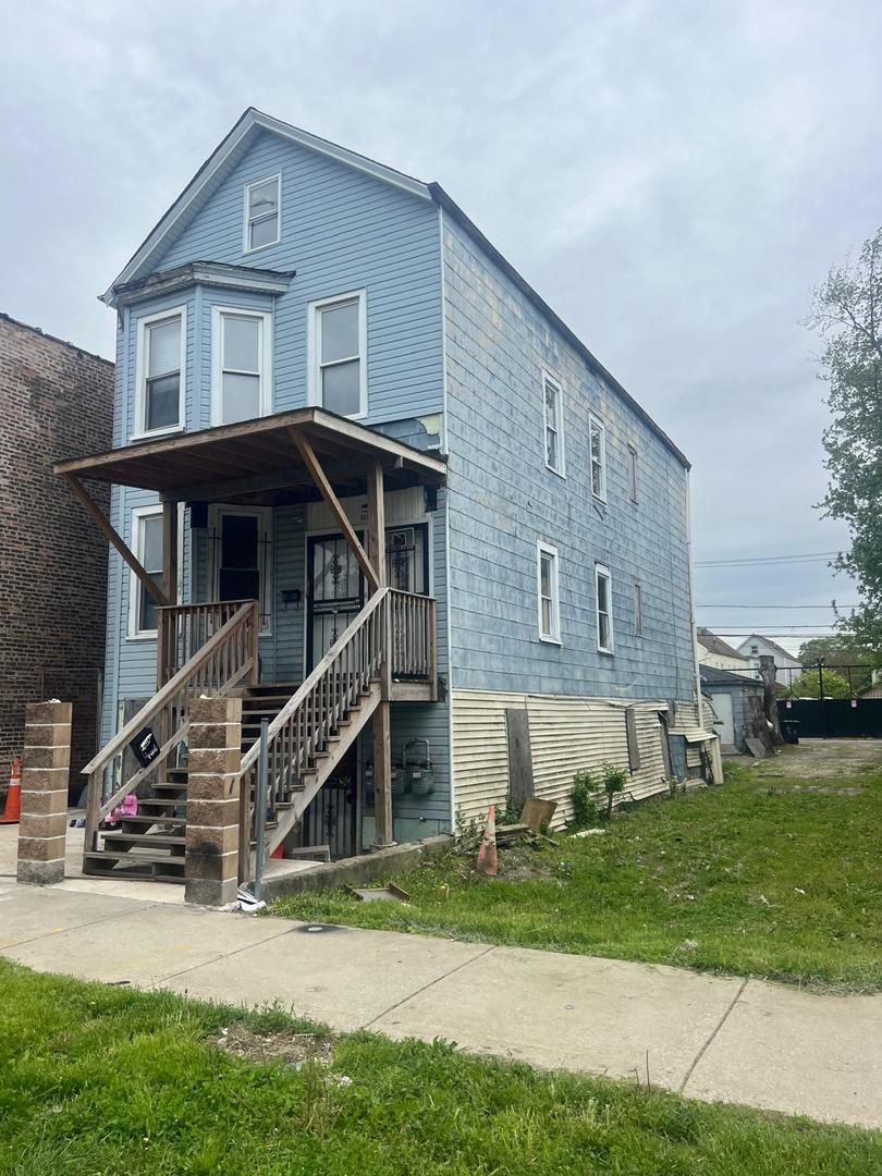 5338 S Wood Street — Chicago, IL 60609