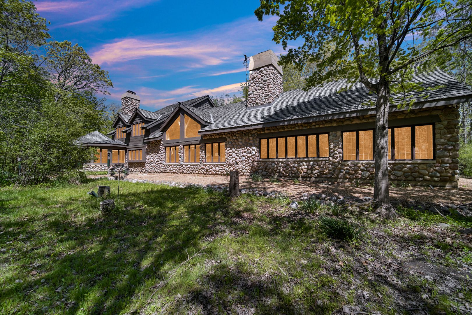 27250 N Meadowoods Lane — Mettawa, IL 60048