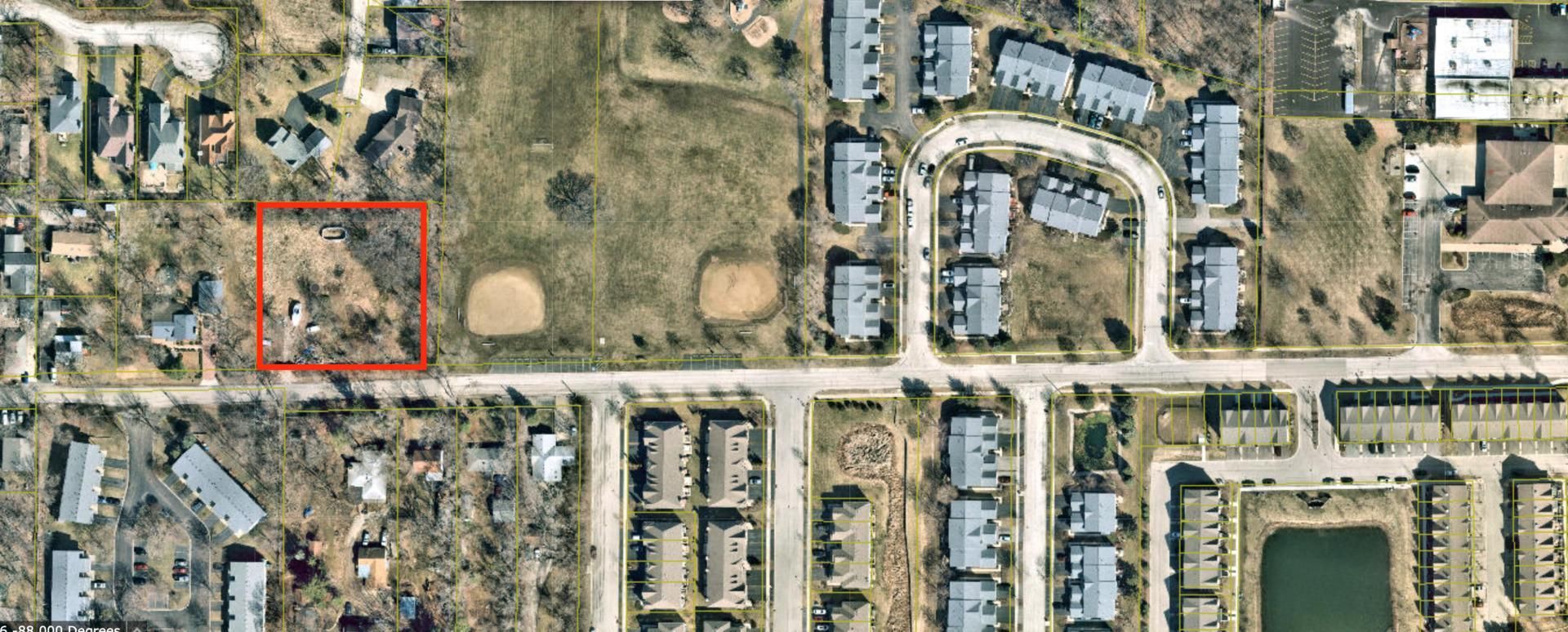 18804 W Hickory Street — Mundelein, IL 60060