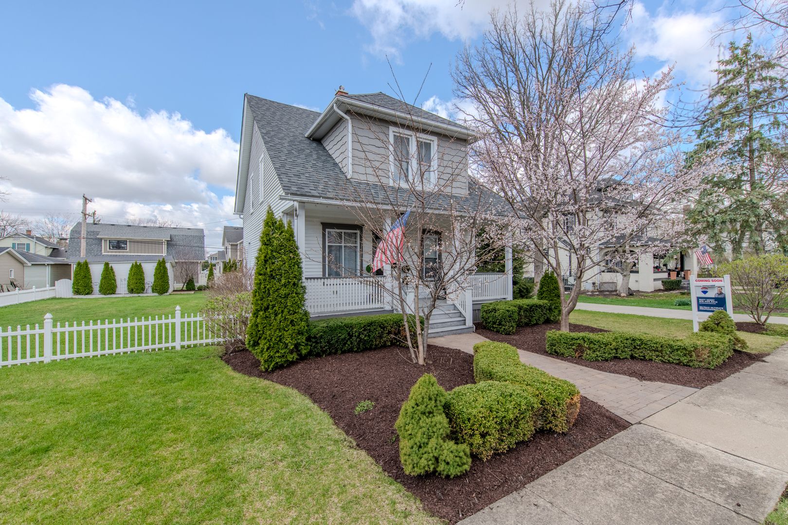 220 Hickory Street — Frankfort, IL 60423