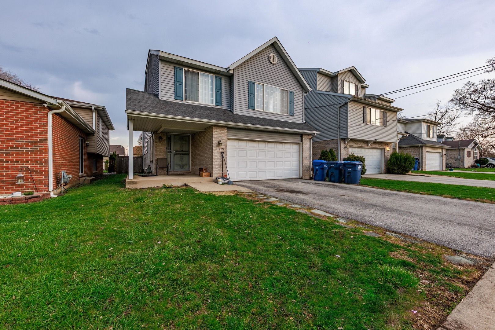3022 141st Place — Blue Island, IL 60406