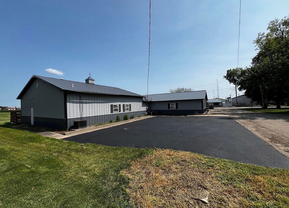 107 W Main Street, Mcnabb, IL 61335