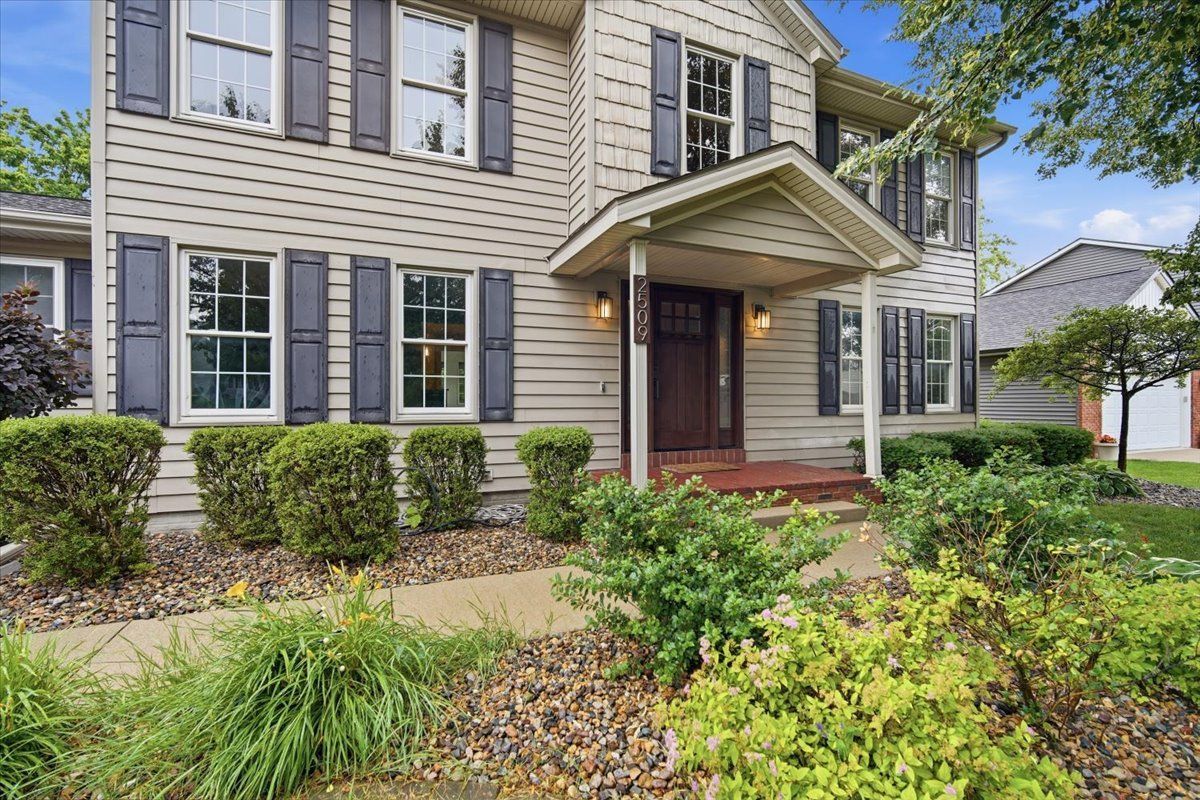 2509 Keystone Road — Bloomington, IL 61704