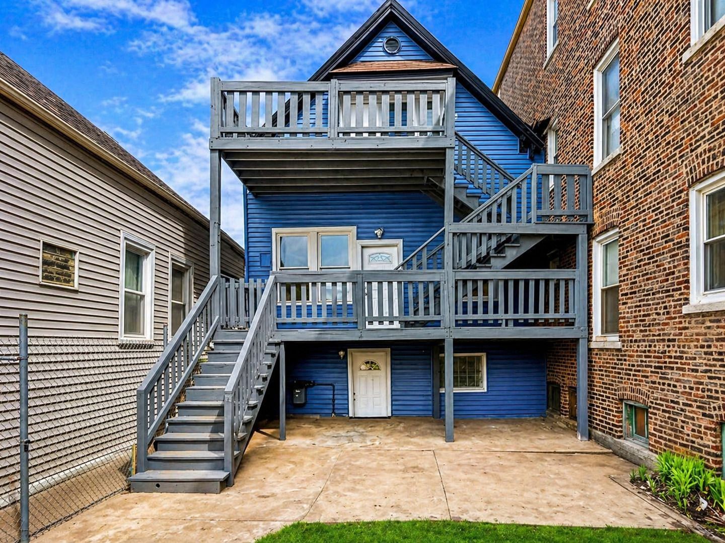 4329 S Wood Street — Chicago, IL 60609