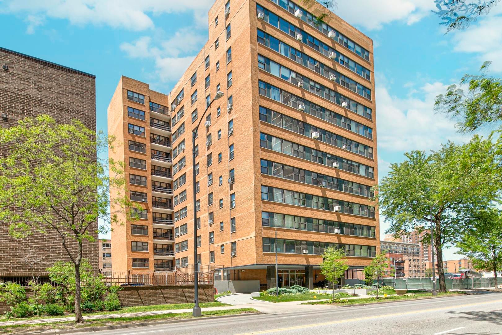 6118 N Sheridan Road #506 — Chicago, IL 60660