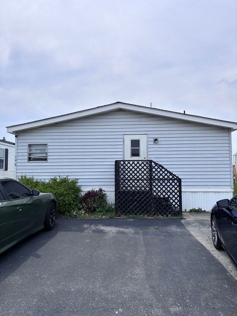 198 Park Lane — Sauk Village, IL 60411