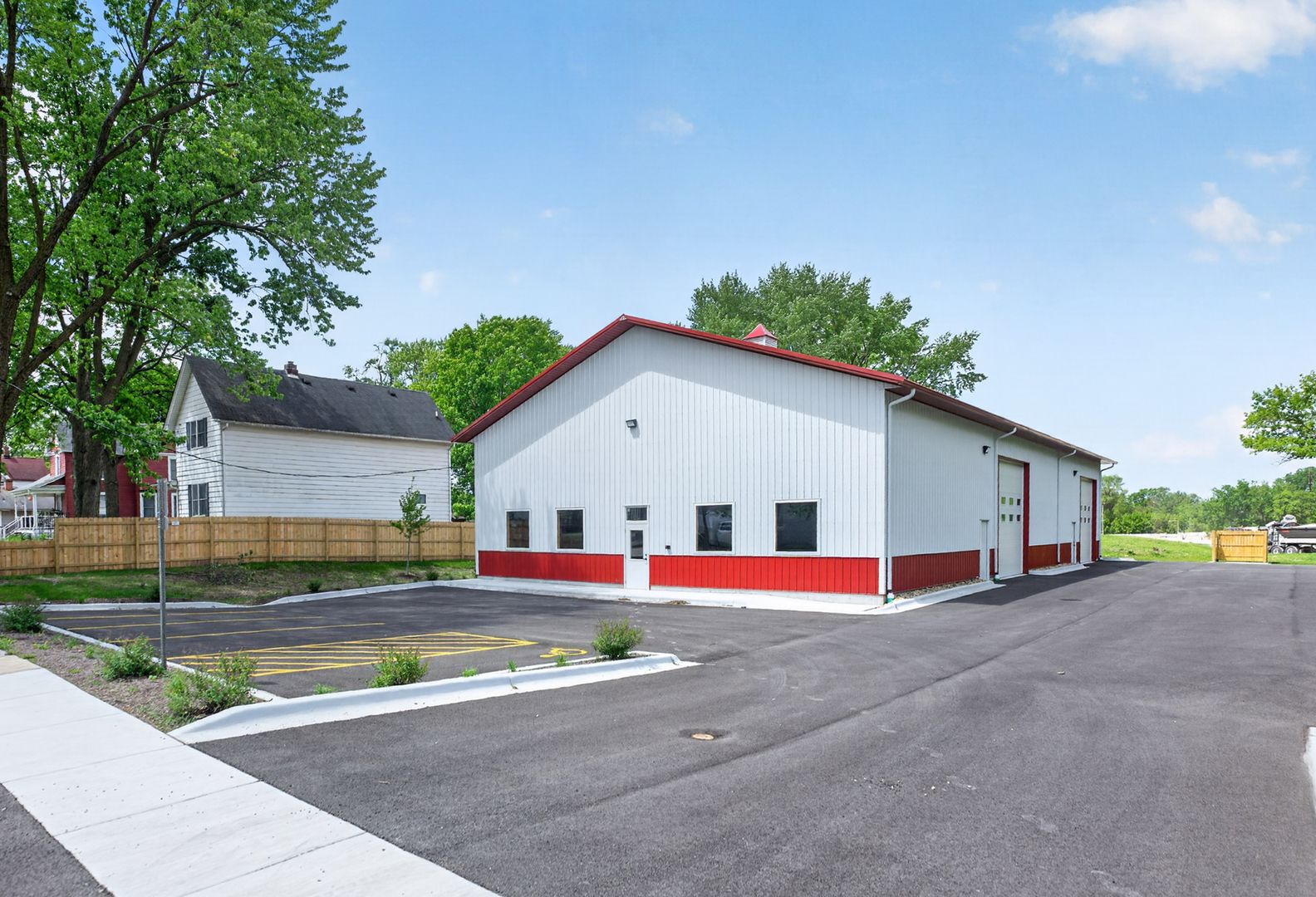 355 N Sacramento Street — Sycamore, IL 60178