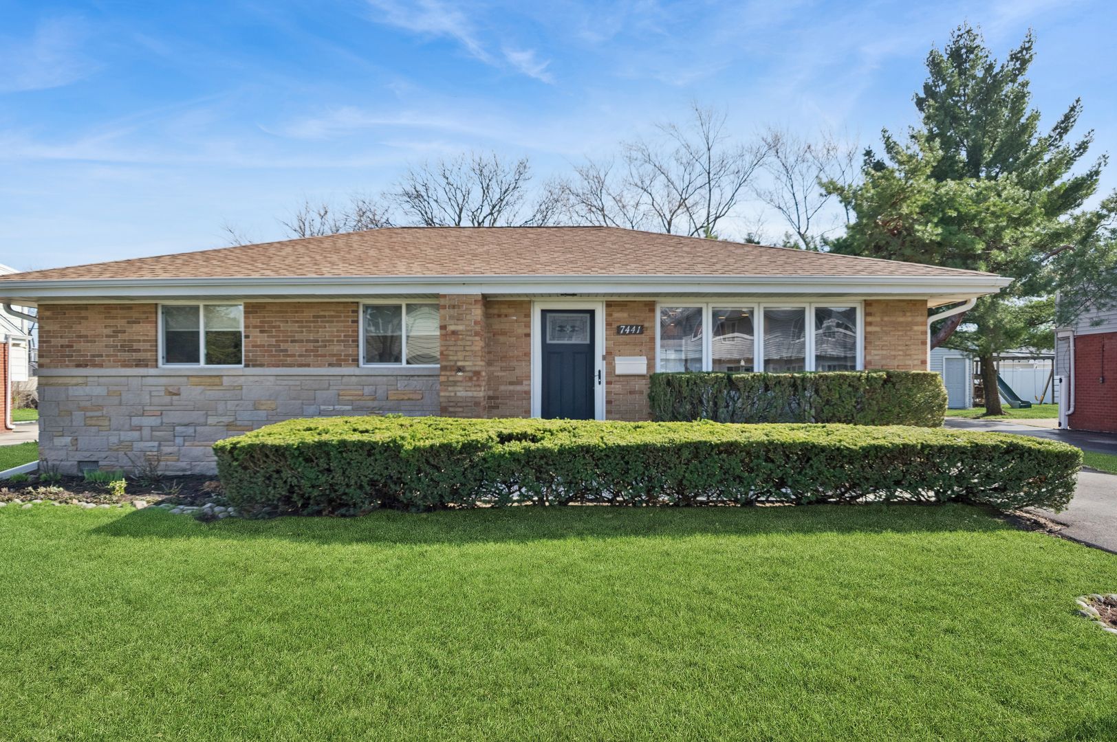 7441 Lake Street — Morton Grove, IL 60053