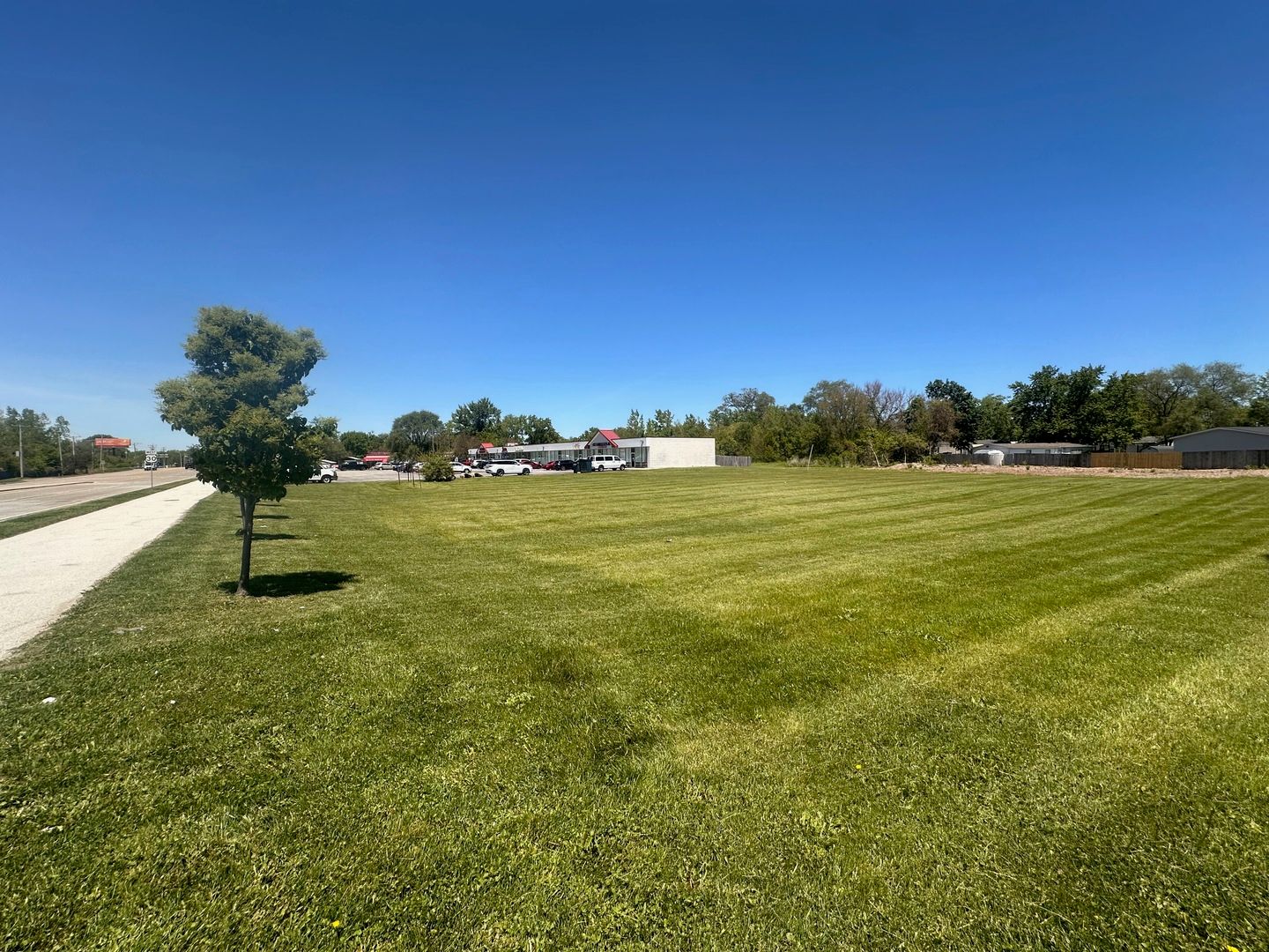 21587 Lincoln Highway — Lynwood, IL 60411