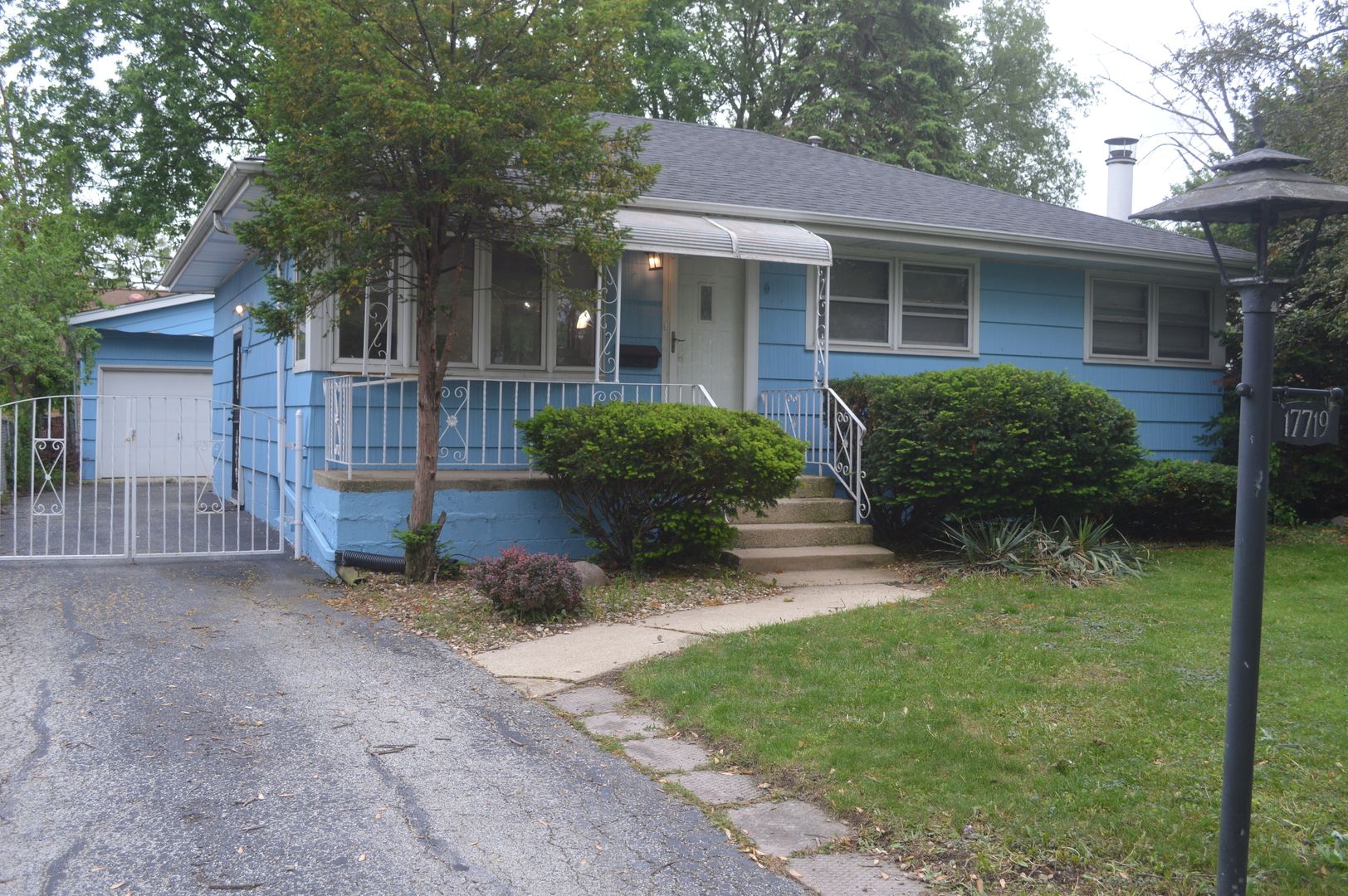 17719 Burnham Avenue — Lansing, IL 60438