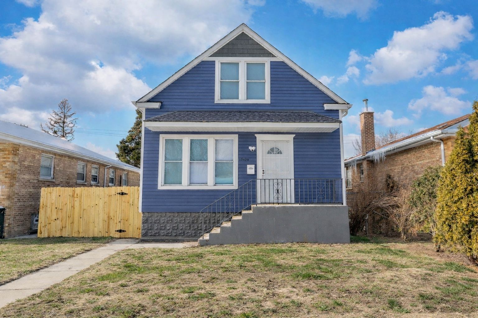 12420 S Emerald Avenue — Chicago, IL 60628