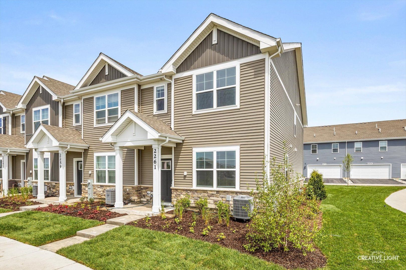 2261 Riesling Road — Oswego, IL 60543