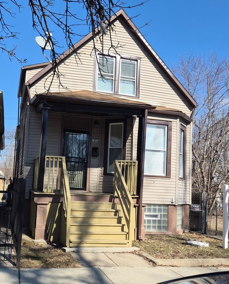 1234 W 72nd Street — Chicago, IL 60636
