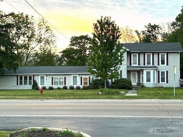 722/724 W Grant Highway — Marengo, IL 60152