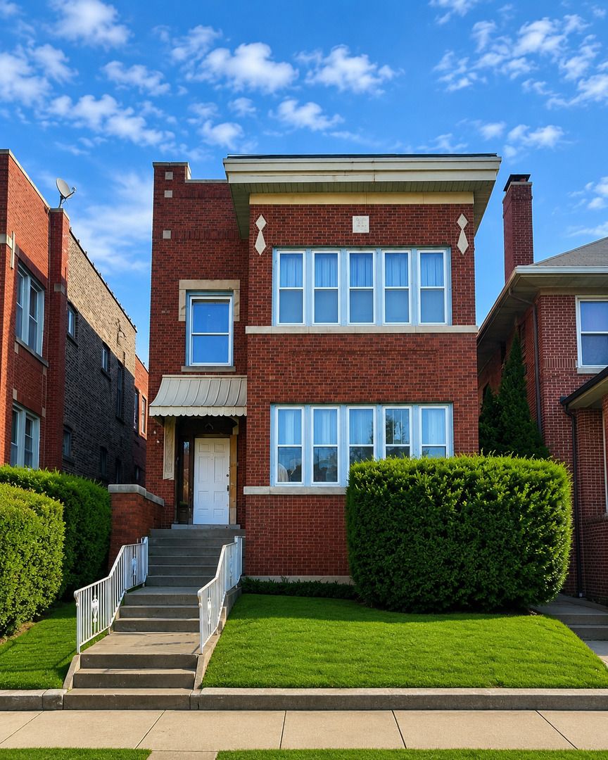 7955 S Sangamon Street — Chicago, IL 60620