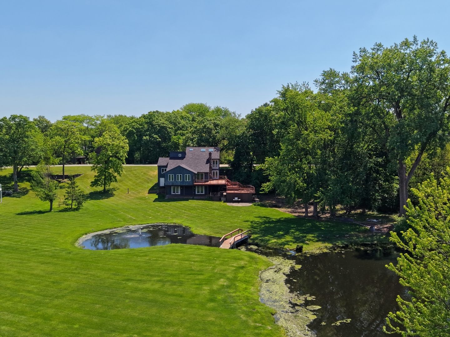1803 Cassandra Lane — McHenry, IL 60051