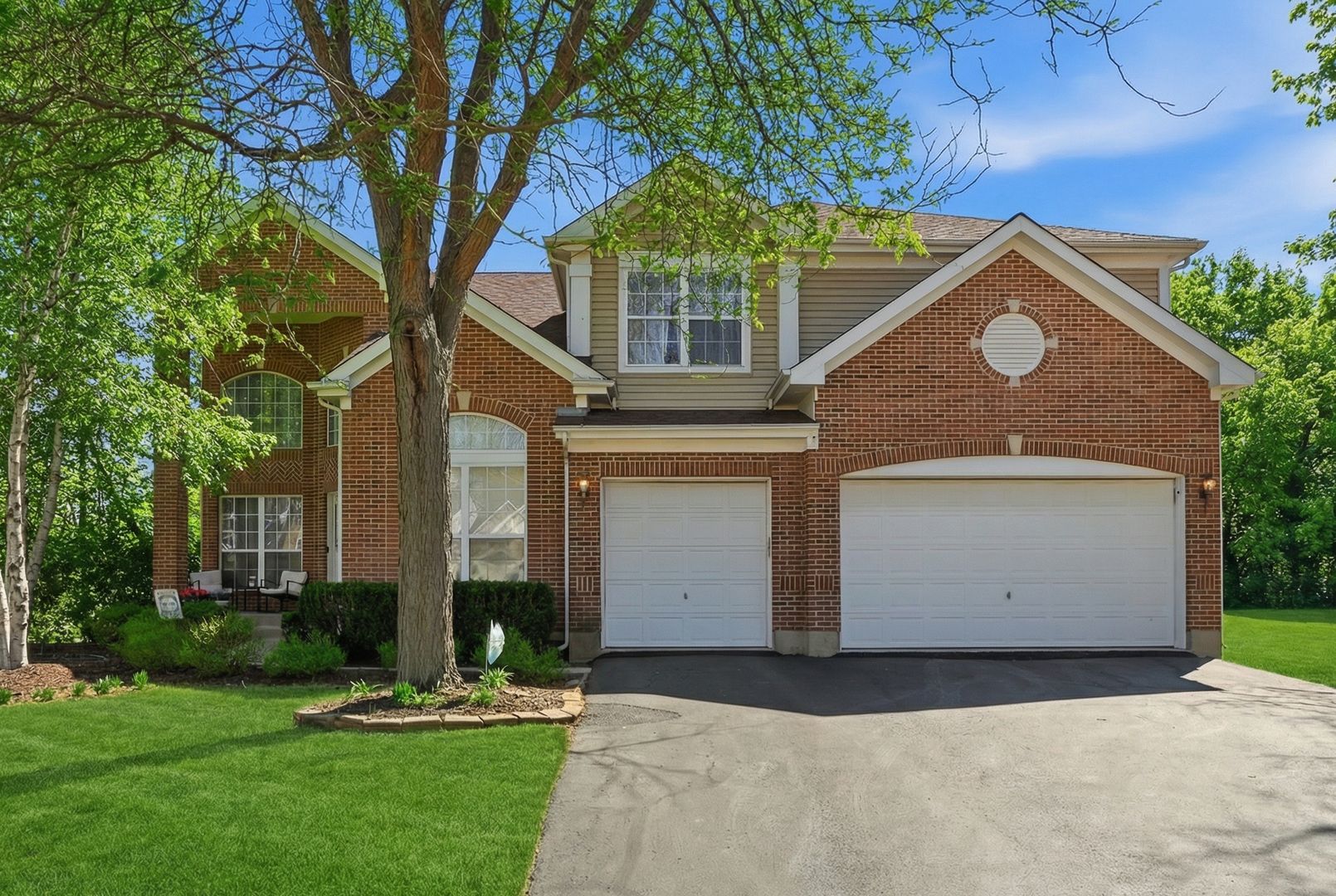 1905 S Osprey Lane — Libertyville, IL 60048