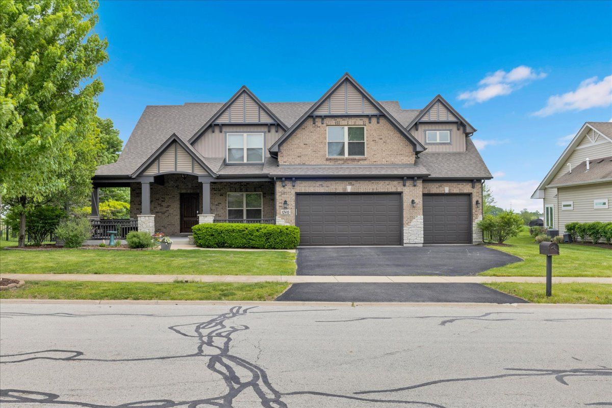 12415 Kilkenny Drive — Plainfield, IL 60585
