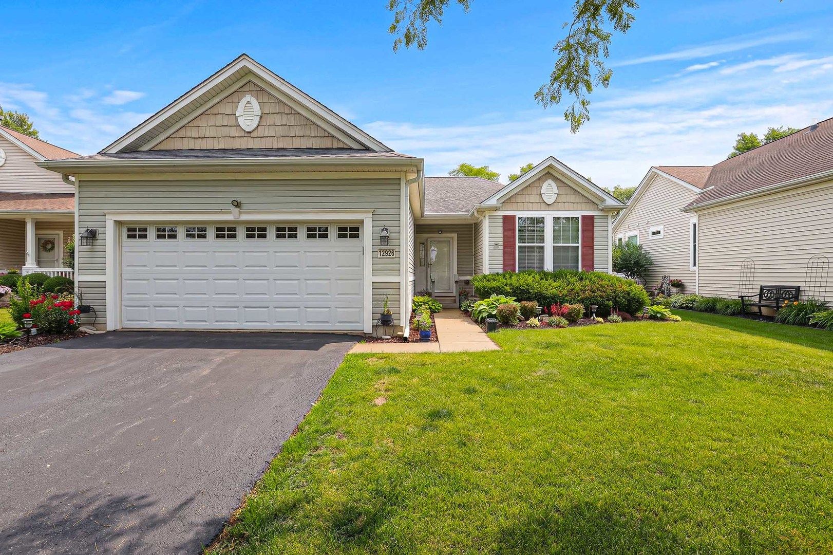 12926 Oak Grove Drive — Huntley, IL 60142