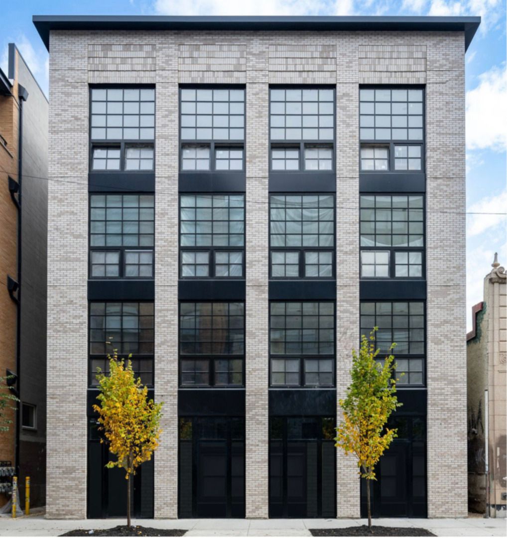 2127 N Damen Avenue #Commercial — Chicago, IL 60647