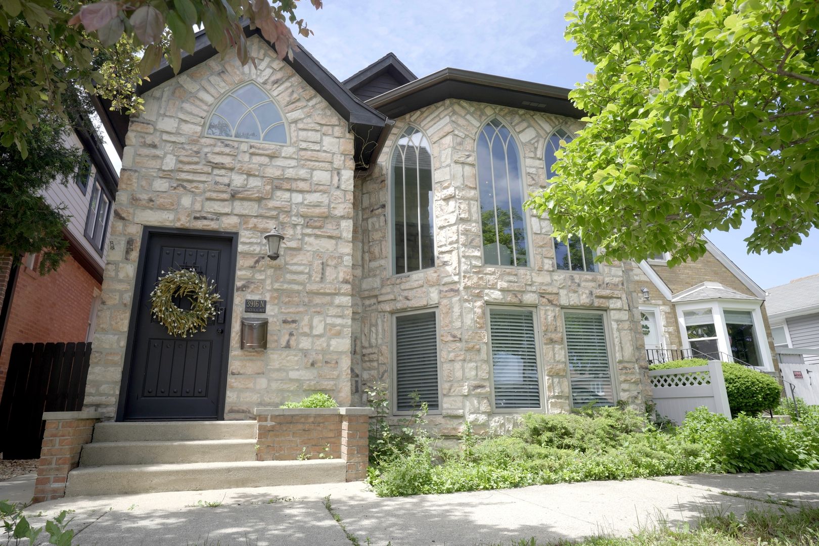 3916 N Osceola Avenue — Chicago, IL 60634