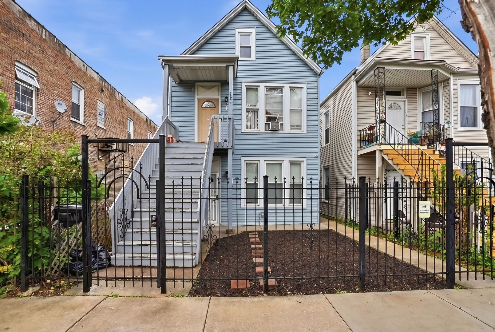 4505 S Fairfield Avenue — Chicago, IL 60632